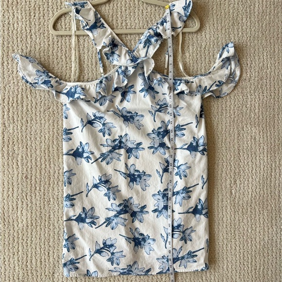 J.O.A. White Blue Floral Ruffle Cotton Cross Cold Shoulder Mini Dress M - Picture 10 of 10